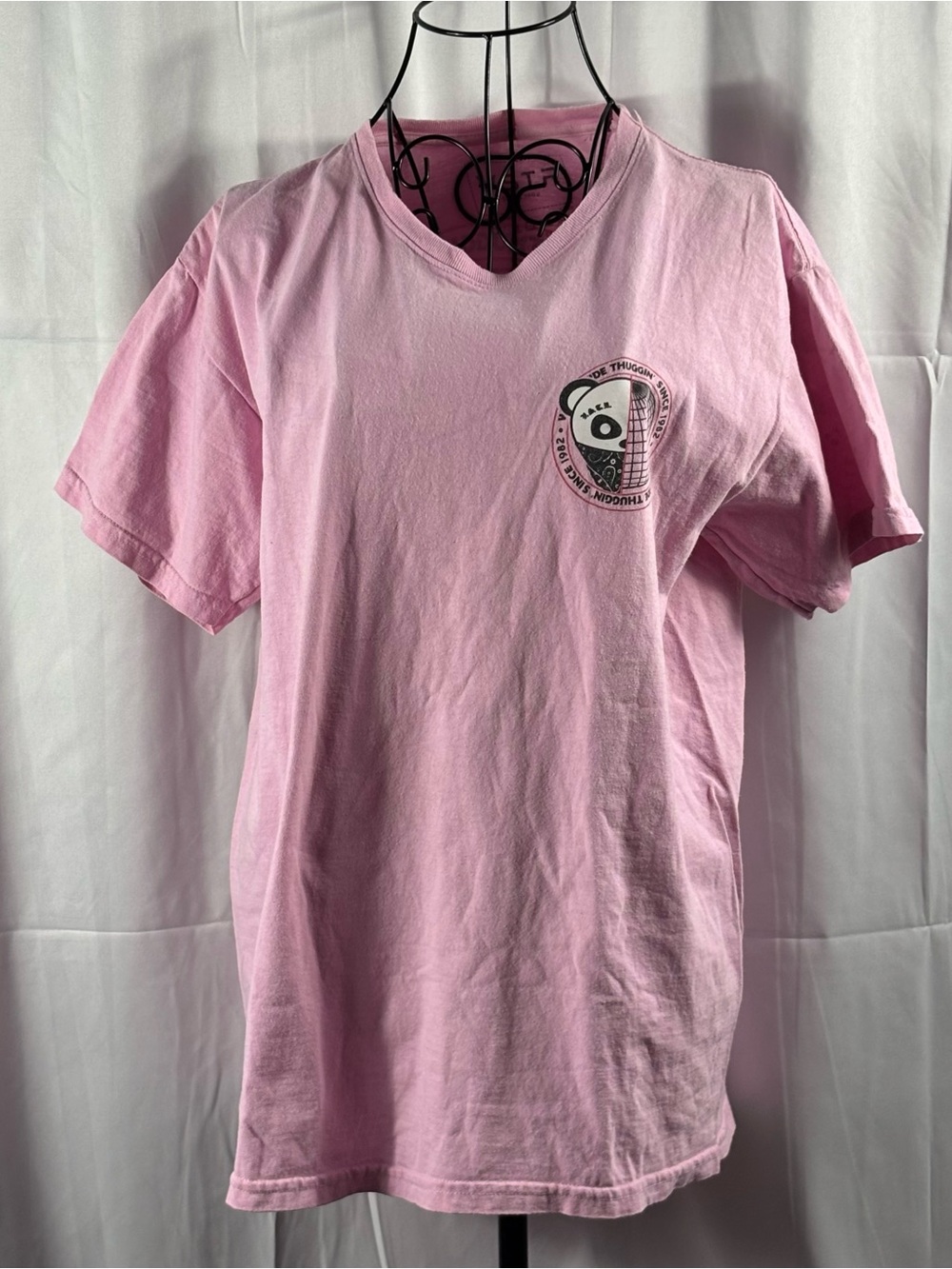 Men's Light Pink V-Neck Short Sleeve Graphic Tee